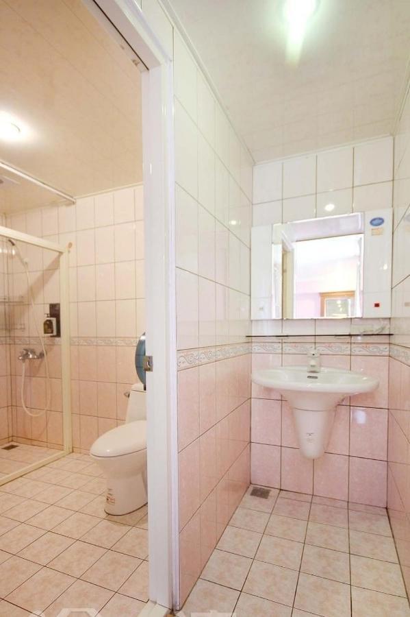 Cingjing Four Seasons B&B Ren’ai Zewnętrze zdjęcie